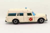 Matchbox 3c; Mercedes-Benz Binz Ambulance; Off White, Narrow Superfast, Rear Door Cast Shut