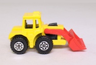 Matchbox 29e; Muir Hill Tractor Shovel; Yellow, Red Shovel, Black Engine & Seat, Yellow Base, Lesney Superfast