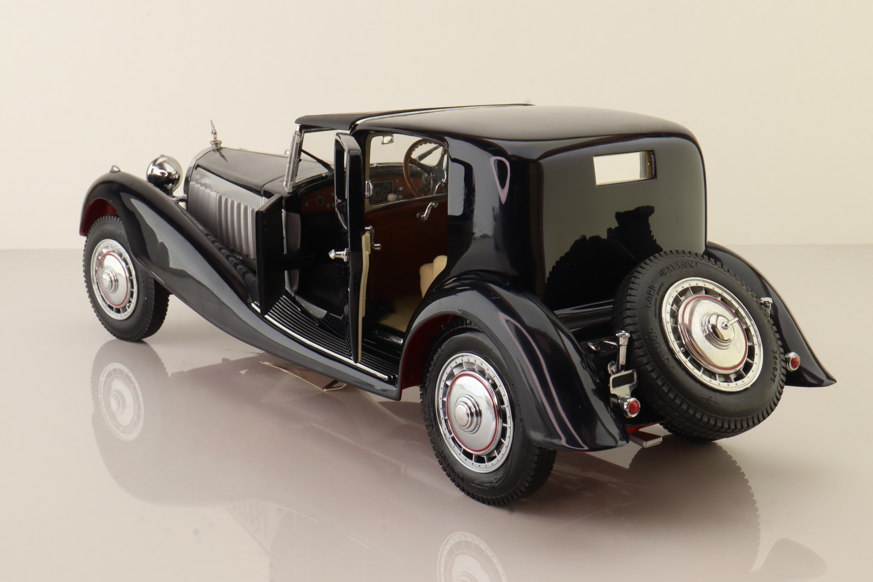 Franklin Mint B11KF10 1931 Bugatti Royale Coupe De Ville