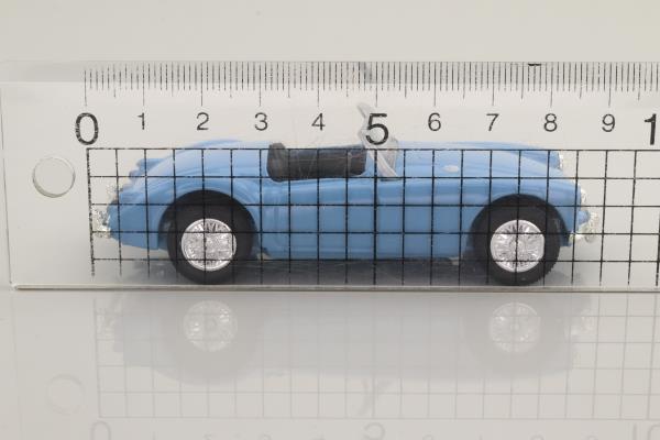 Vanguards VA05002; MGA Roadster; Open Top, Iris Blue