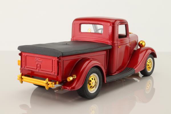 Solido 8302; 1936 Ford V8 Truck; Covered Pickup; Metallic Cherry, Gold Detail