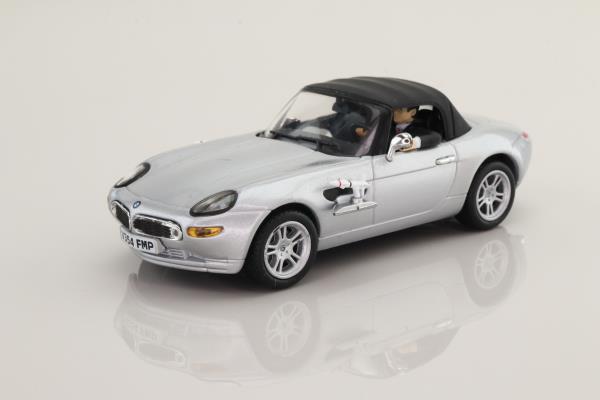 Universal Hobbies #04; James Bond's BMW Z8; The World Is Not Enough