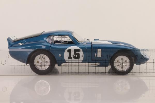 Road Signature 92408; Shelby Cobra Daytona Coupe; 1965 12h Sebring 4th; Bondurant & Schlesser; RN15