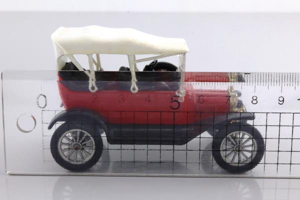 Corgi C863; 1915 Ford Model T Tourer; Red, White Soft Top