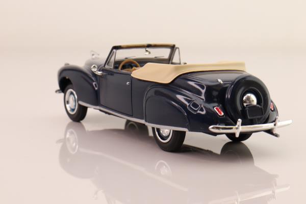 del Prado 53; 1941 Lincoln Continental Convertible; Open Top, Dark Blue, Tan Interior
