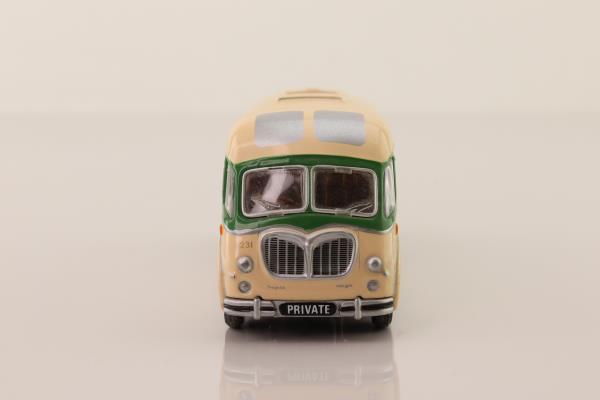 EFE 18704; Bedford SB Duple Vega Coach; Southern Vectis; Private